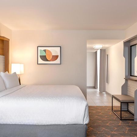 Doubletree By Hilton Fort Worth South Exterior foto